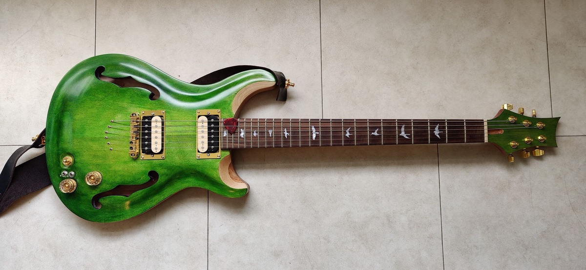 Lockdown Guitar Building